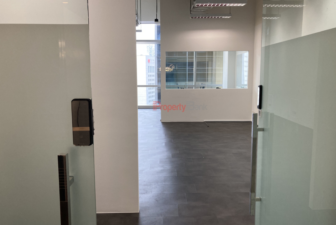 SBF Center office for sale in Singapore CBD