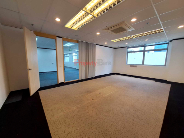 Petro Centre light industrial space for rent in Alexandra