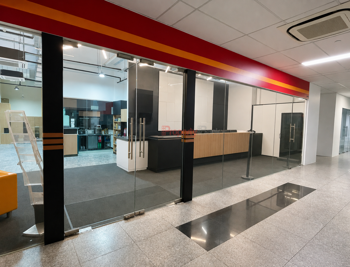 Retail space for rent in Tai Seng Centre