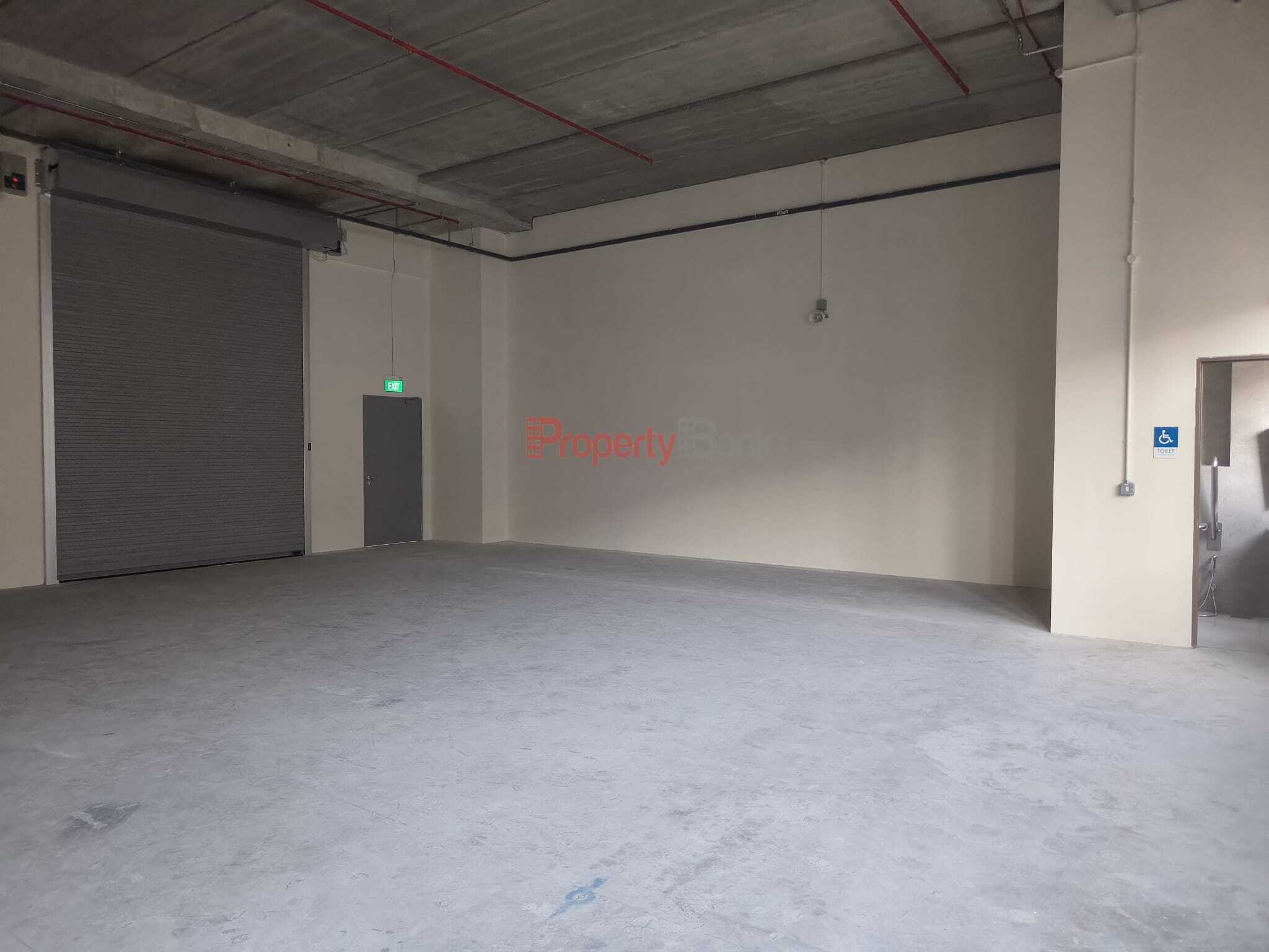 Ramp-up loading access at Stellar @ Tampines