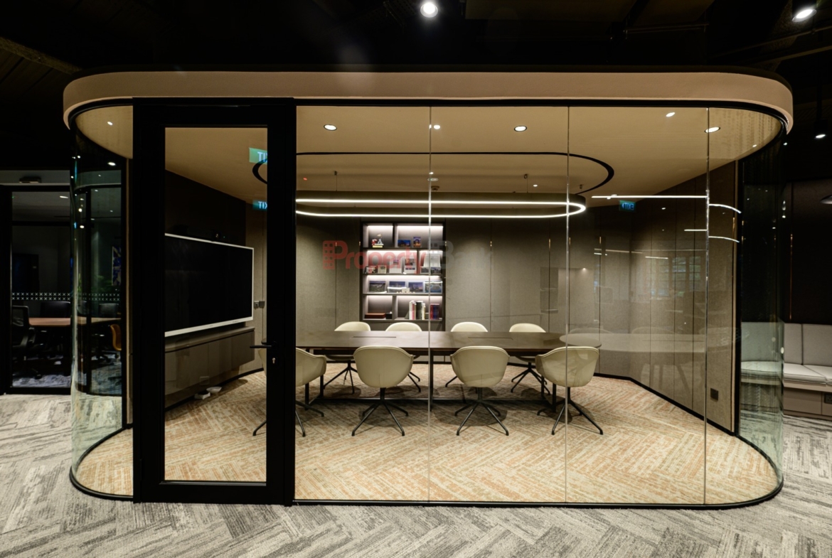Fully fitted conservation shophouse office in Singapore CBD